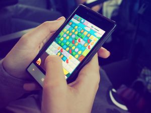 Candy Crush on the best cell phone gaming
