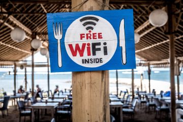 What is Hotspot Shield and why you shouldn’t connect to free wifi hotspots
